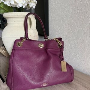Coach Edie Turnlock Pebbled Leather Oxblood